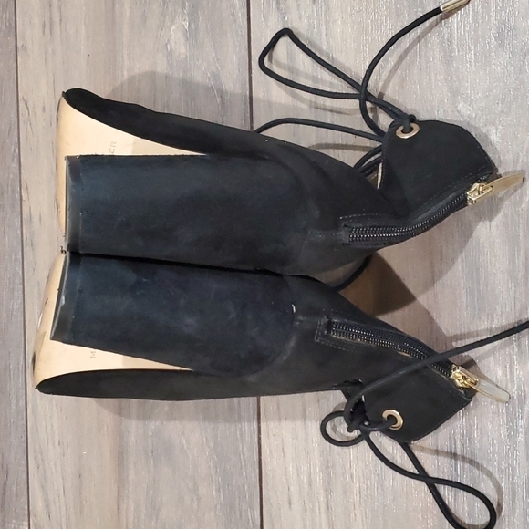 Marc Fisher Women Suede Block heels sandals Lace up shoes sz 9.5M - Picture 7 of 10